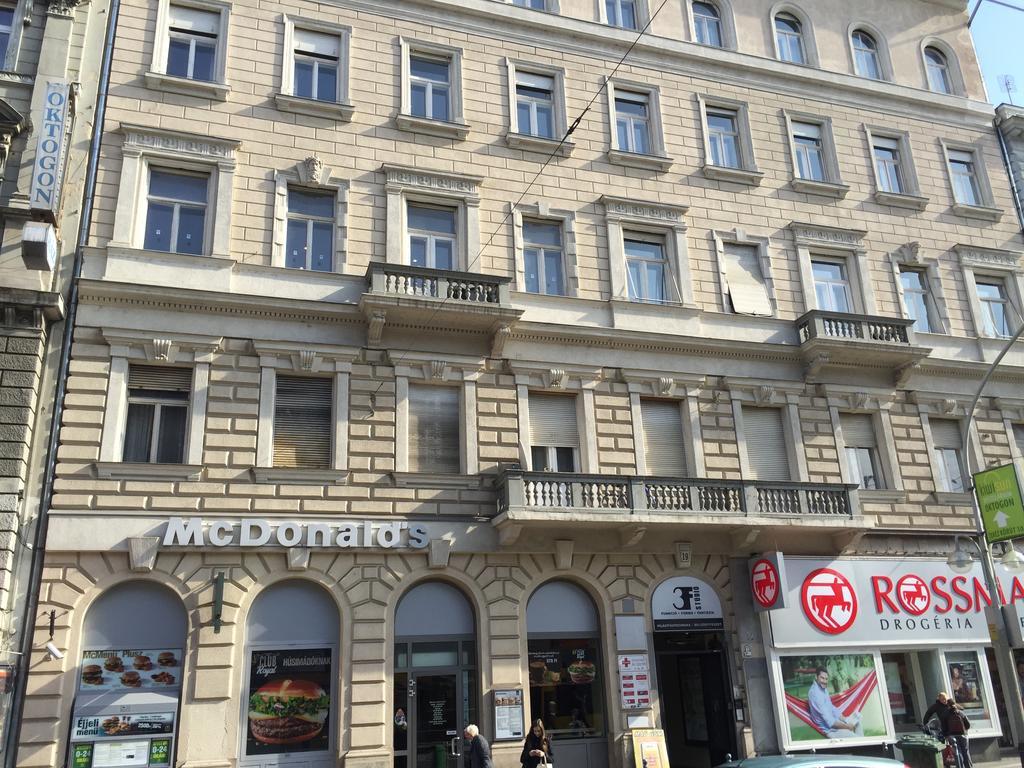 Oktohome Suite Budapest Exterior foto