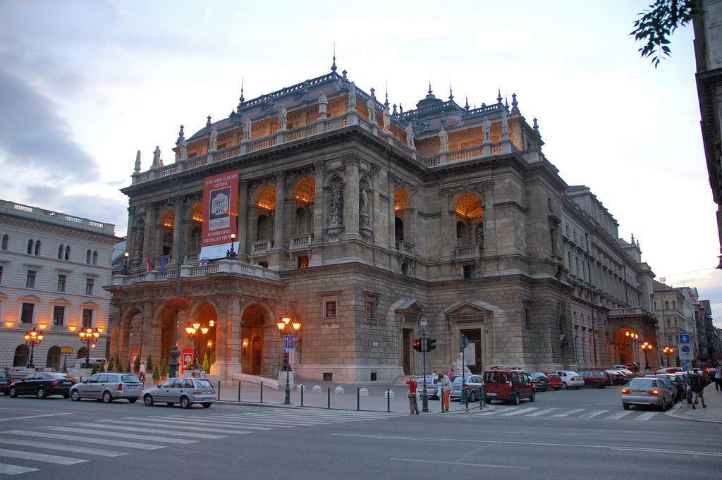 Oktohome Suite Budapest Exterior foto