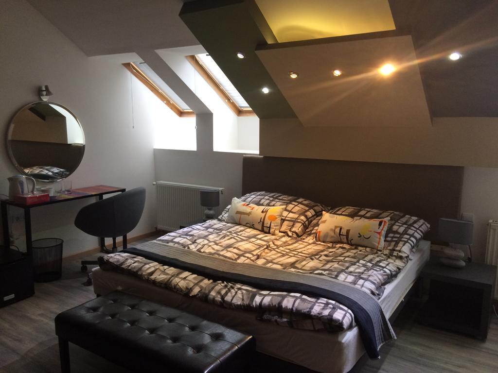 Oktohome Suite Budapest Exterior foto