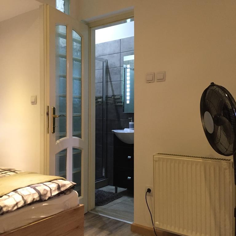 Oktohome Suite Budapest Exterior foto
